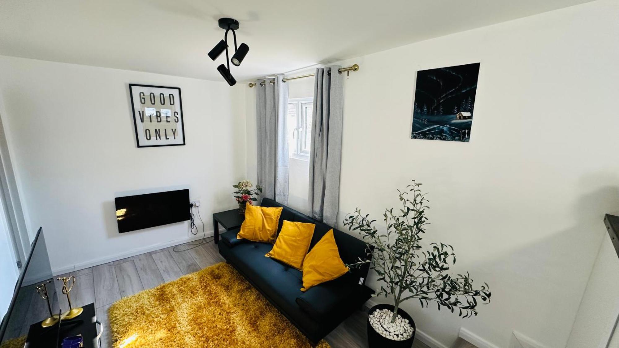 Cosy And Comfy Gazde/Camere de închiriat Londra