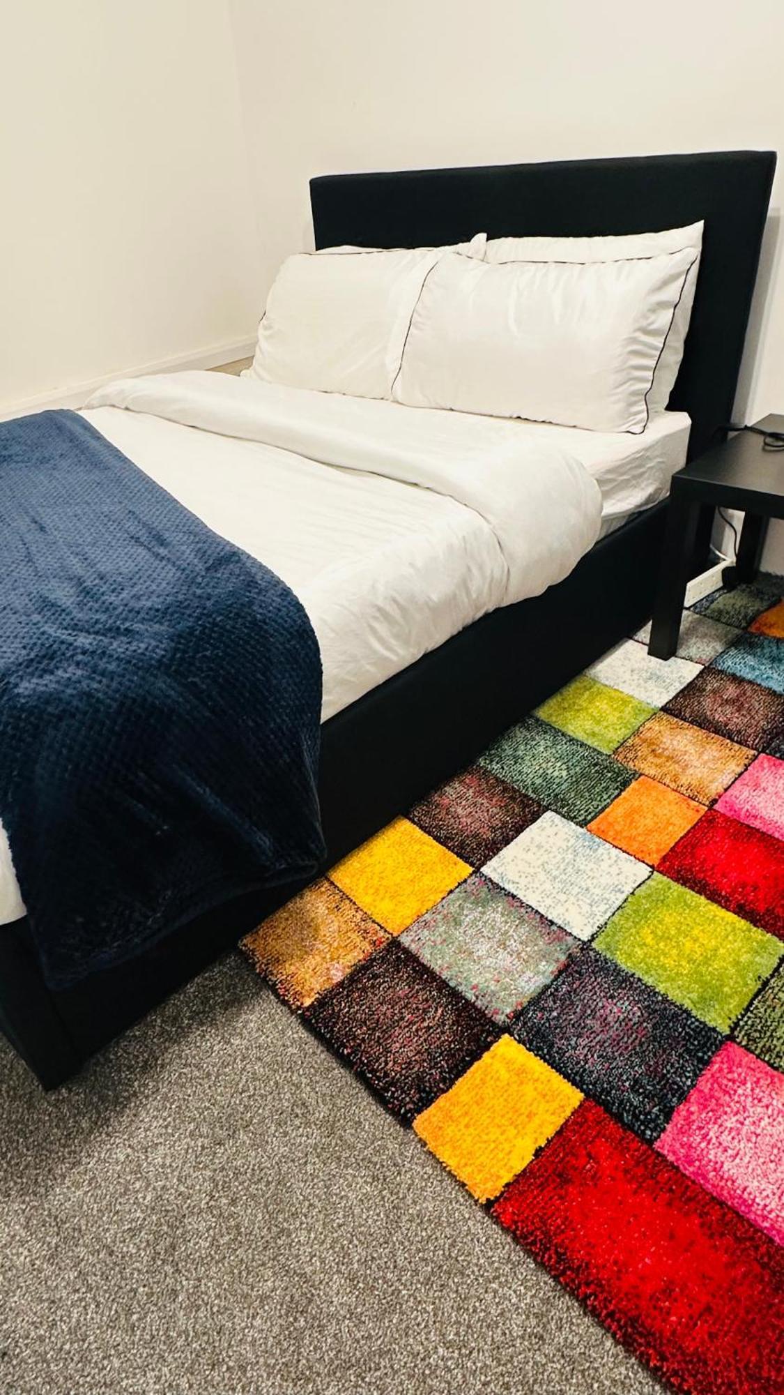 Cosy And Comfy * Londra